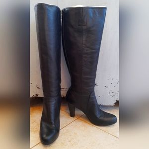 Frye knee boots Marissa black 6.5